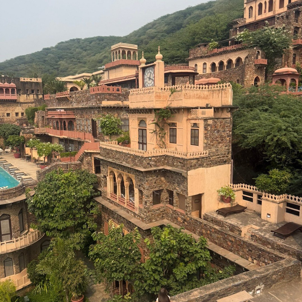 Neemrana Fort